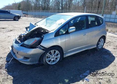 2011 Honda Fit Sport z USA, uszkodzony, nr VIN JHMGE8H5XBS003265